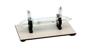 Tube cathodique avec hélice